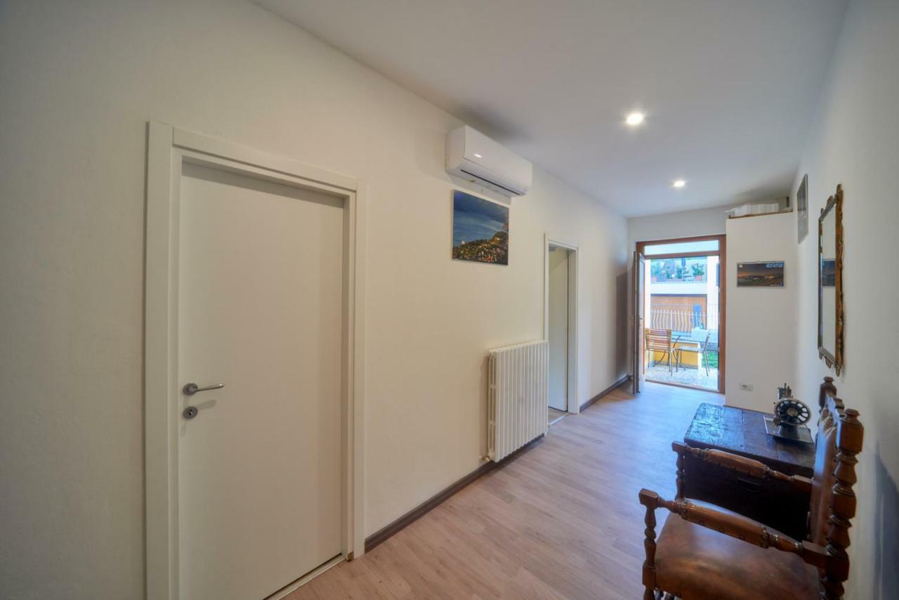 Casa Della Nonna Apartman Abbadia Lariana Kültér fotó