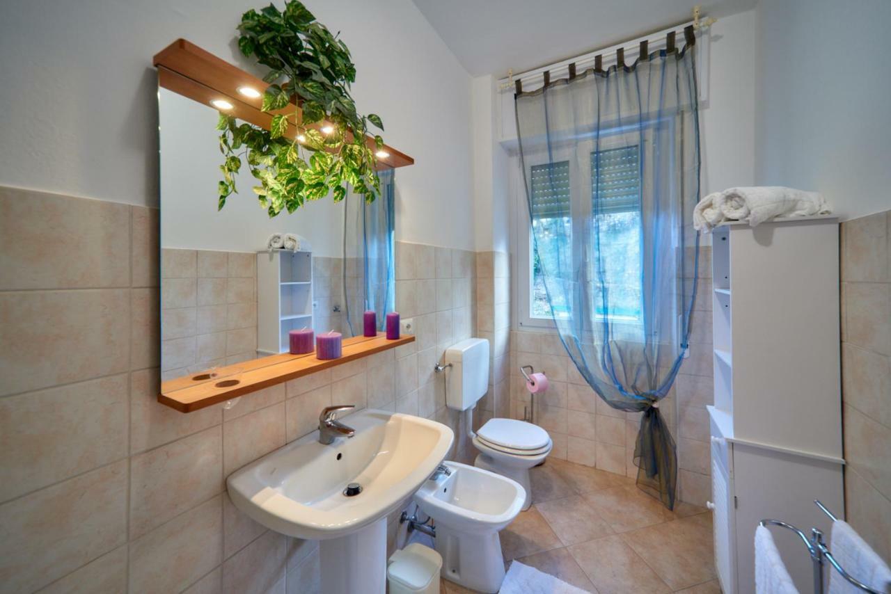 Casa Della Nonna Apartman Abbadia Lariana Kültér fotó